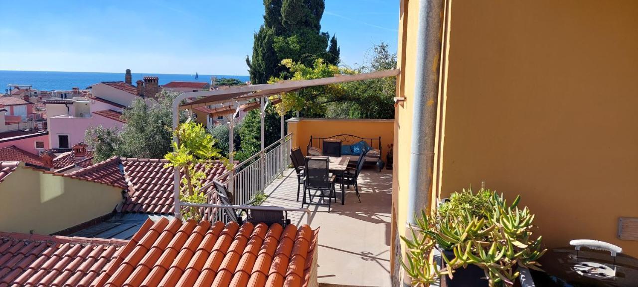 Holiday Home Amazing View Pirano Esterno foto